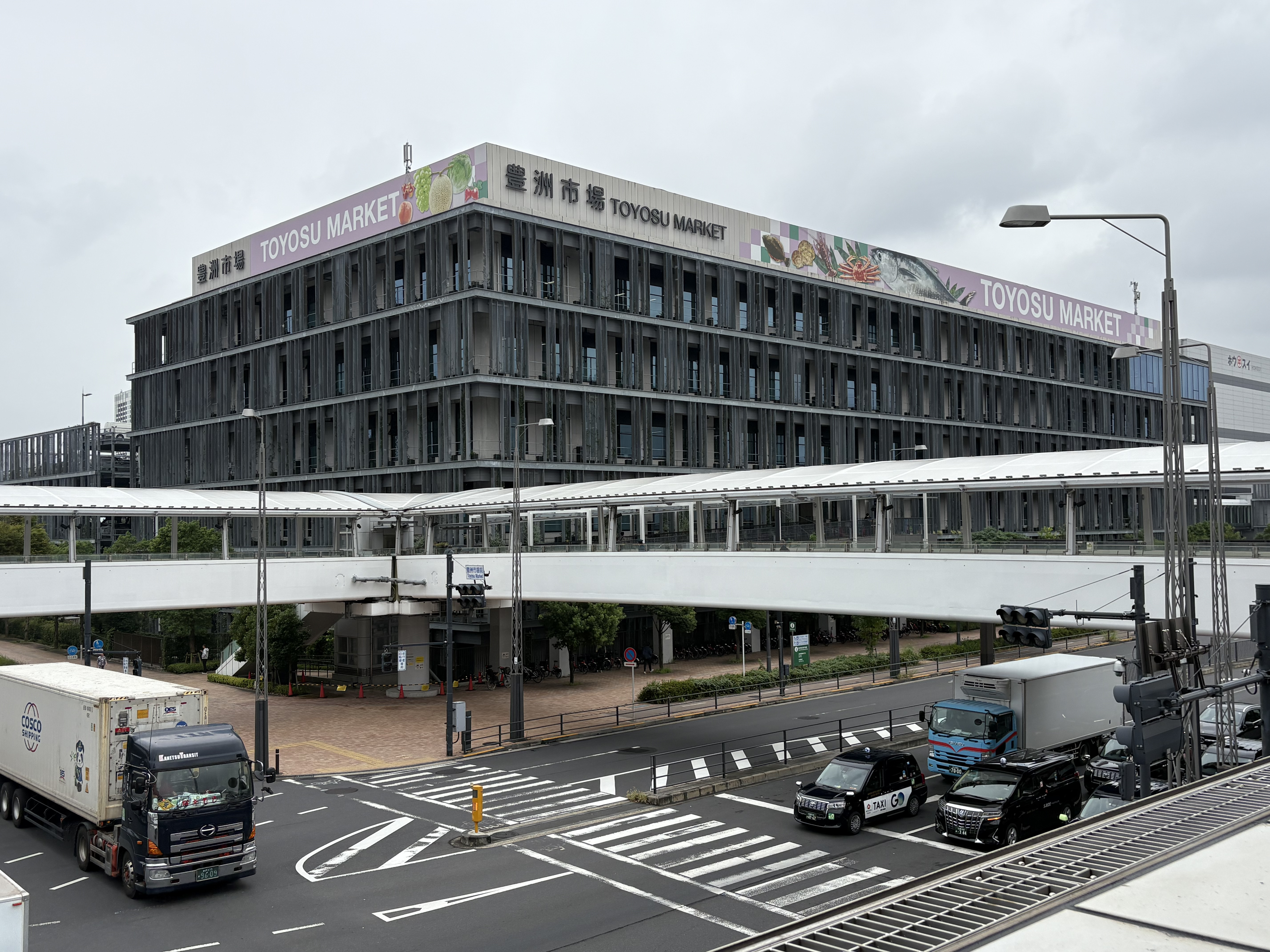 7街区・管理施設棟