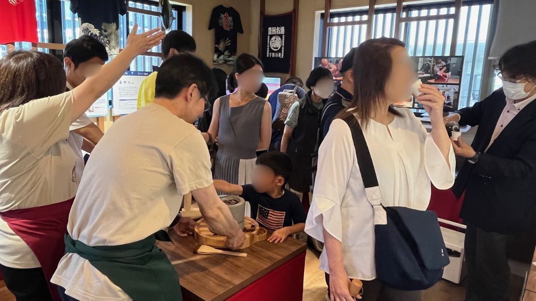 石臼コーヒーミルでコーヒー豆を挽いてみよう Supported by 桶彦商店&カフェ・デザール ピコ