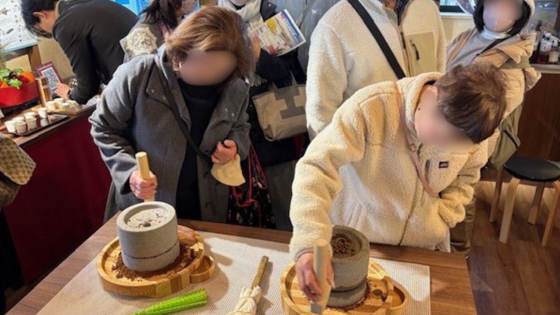 石臼コーヒーミルでコーヒー豆を挽いてみよう!